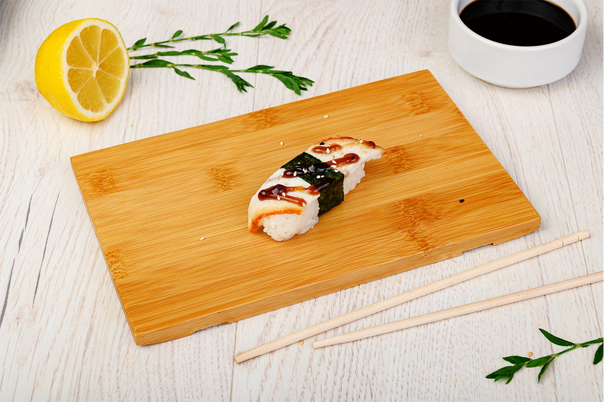 картинка Суши с угрем от магазина Sushi-Love
